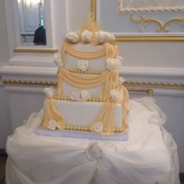 Торт свадебный на заказ в Красноярске