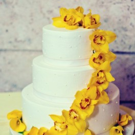 Свадебный торт 31 на заказ в Красноярске