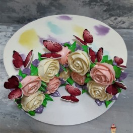 торт со сливочными розами на заказ в Красноярске