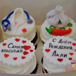 Капкейки для подруги на заказ в Красноярске