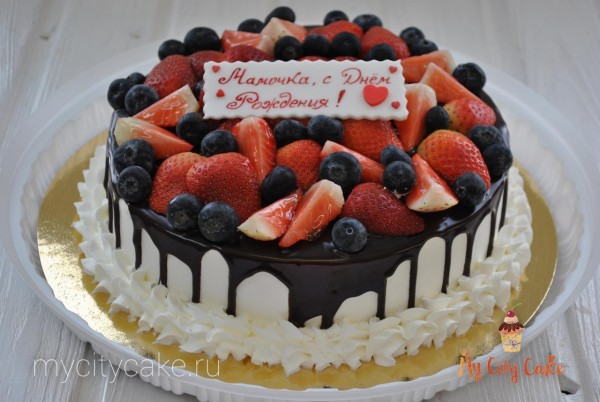 Торт с ягодами для мамы торты на заказ Mycitycake