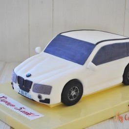 Торт в виде машины на заказ в Красноярске