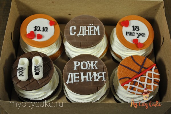 Капкейки для спортсмена торты на заказ Mycitycake