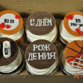 Капкейки для спортсмена на заказ в Красноярске