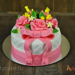 Торт с цветами на заказ в Красноярске