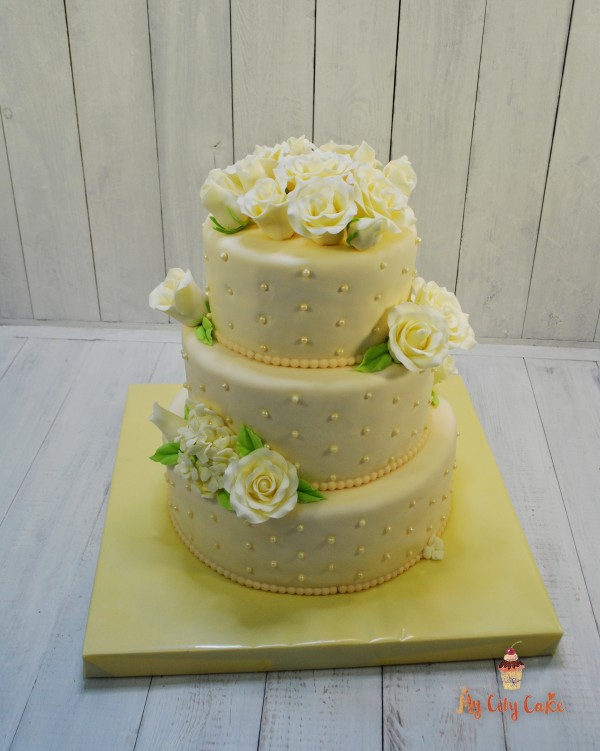 Свадебный торт с мастичными розами торты на заказ Mycitycake
