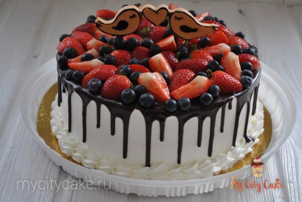Торт ягодный с птичками торты на заказ Mycitycake