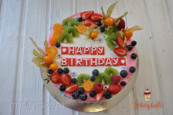 Торт в день рождения с ягодой торты на заказ Mycitycake