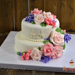Свадебный торт с розами 2 на заказ в Красноярске