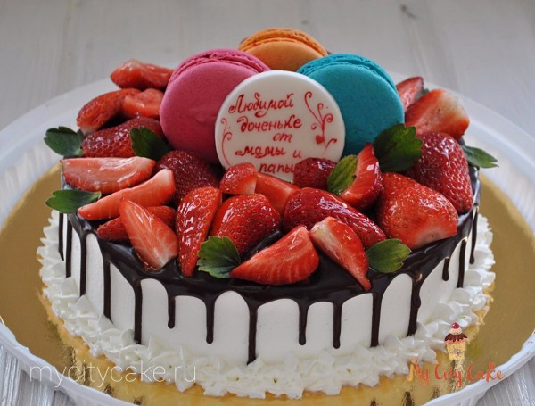 Торт ягодный с макаронами торты на заказ Mycitycake