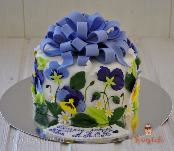 Торт с бантом и цветами торты на заказ Mycitycake