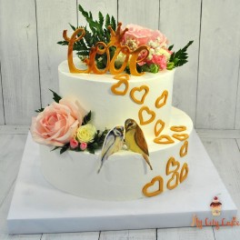 Свадебный торт с птичками и цветами на заказ в Красноярске